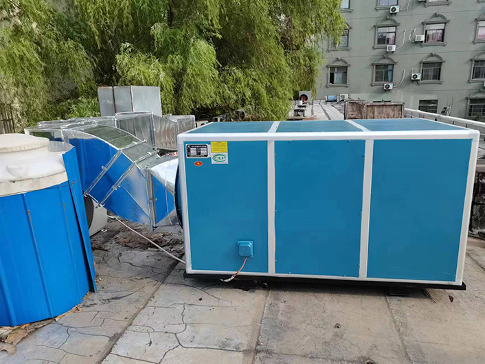 合肥畢方培訓(xùn)學(xué)校食堂安裝安徽國茂油煙凈化機組